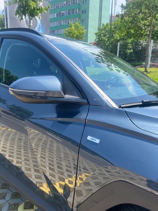 Hyundai Tucson-1.6 M Hibrid-180CP-Automat-4x4-In Garanție de la Producător