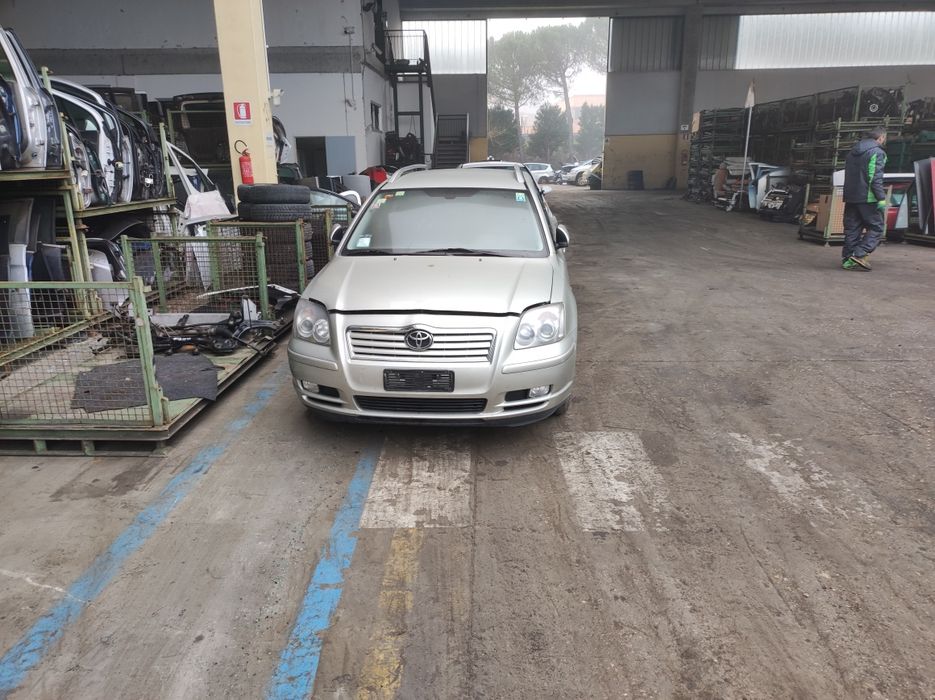 Toyota Avensis 1.8vvt-i/Тойота Авенсис 1.8ввти