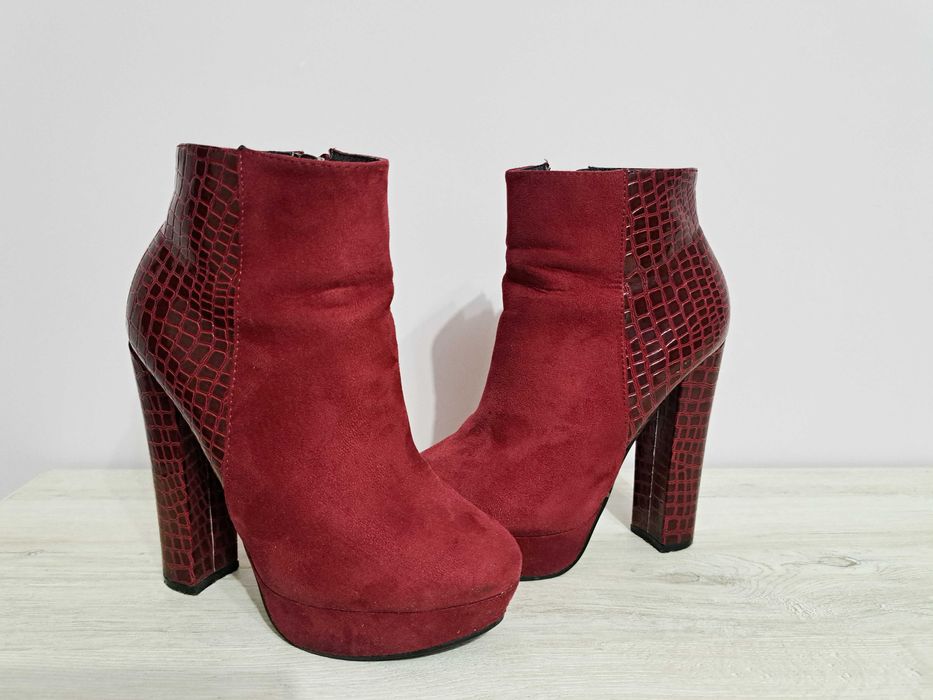 Дамски боти на ток STEFANIA - Бордо