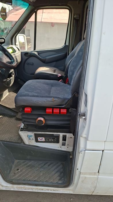 Mercedes sprinter mediu