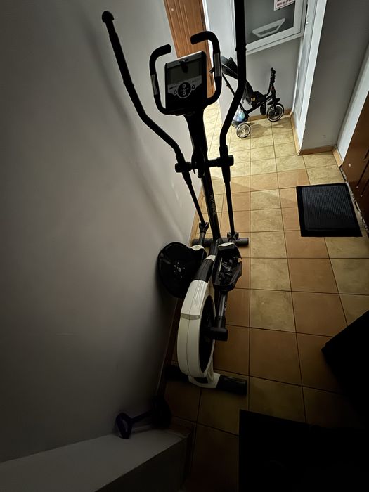 Эллиптический тренажер Reebok