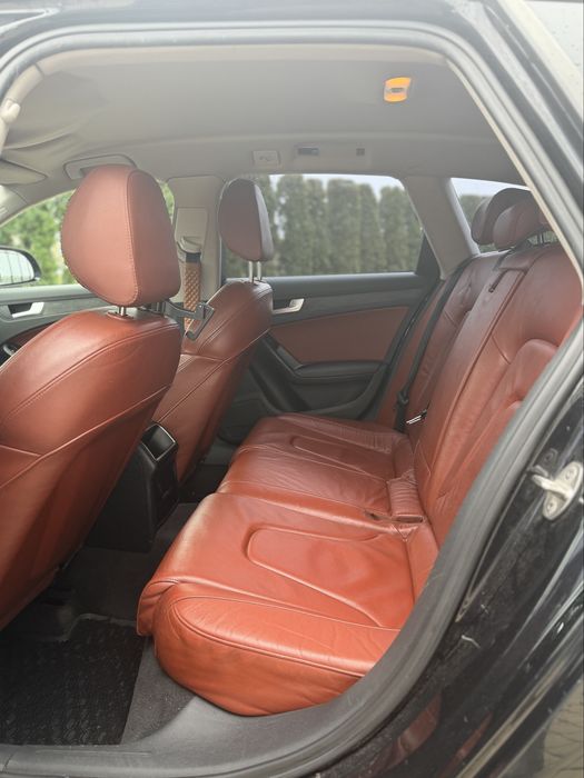 Audi A4 b8 , 2010 - 2.0 diesel - Manual - 136 cp