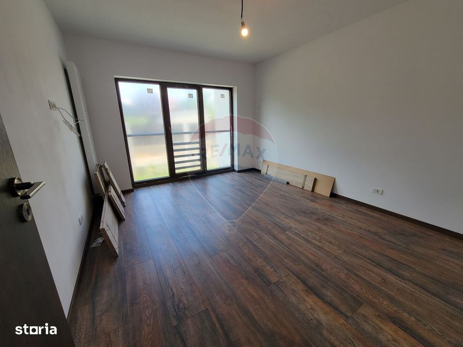 Spațiu Comercial de Închiriat Otopeni 116 mp