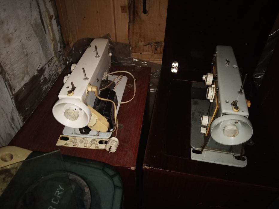 Продам советские швейные машинки