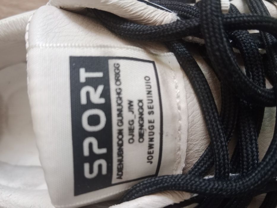 Кросовки оригинал,натуральная кожа