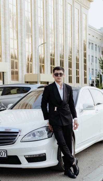 Продам смокинг 80к торг