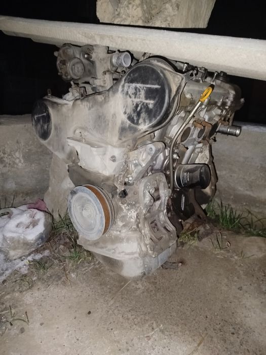 Тайота камридын 3 куб маторы.