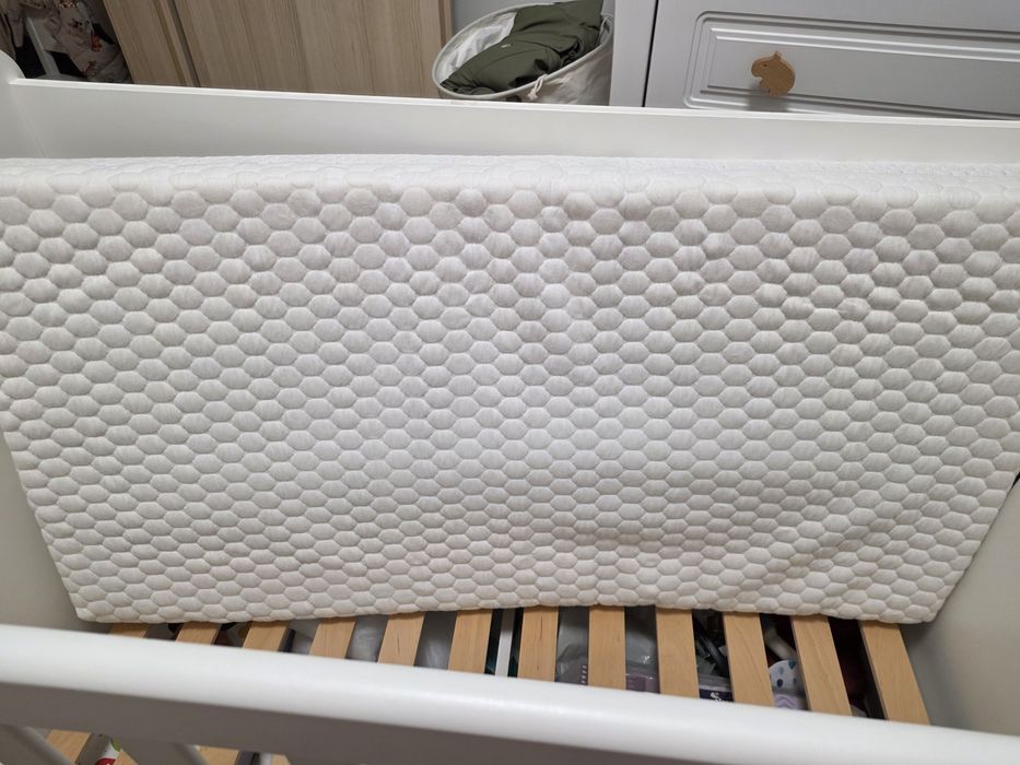 Бебешка кошара с матрак и подматрачна рамка