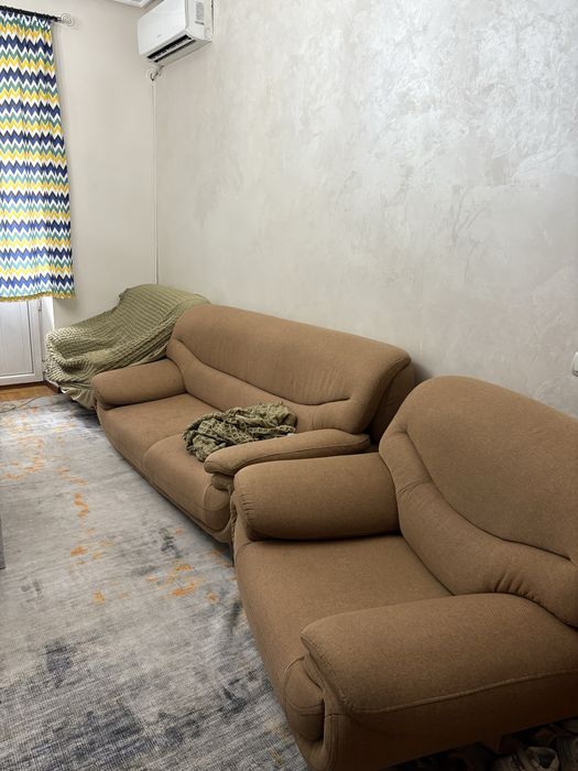 Диван отдам даром