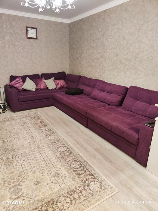 Диван для гостиной .