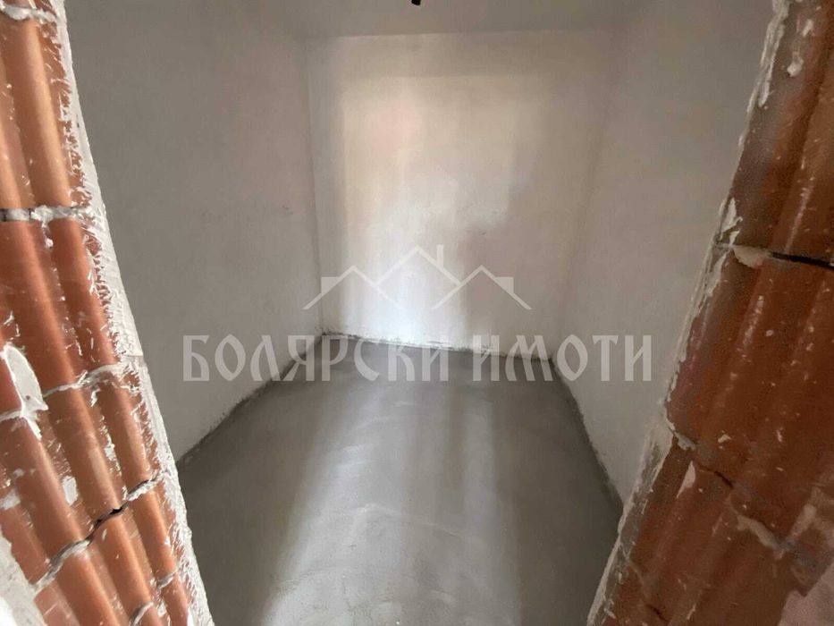 Продава се Двустаен апартамент в Велико Търново, Бузлуджа - 104 кв.м за 1155 €/кв.м - Снимка #7