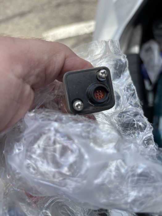 Камера заден ход Mazda CX-7