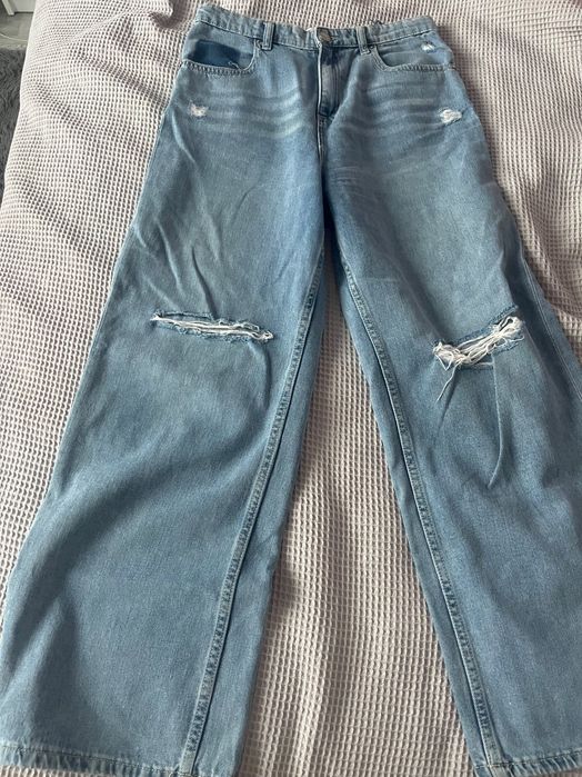 Дънки изключително запазени