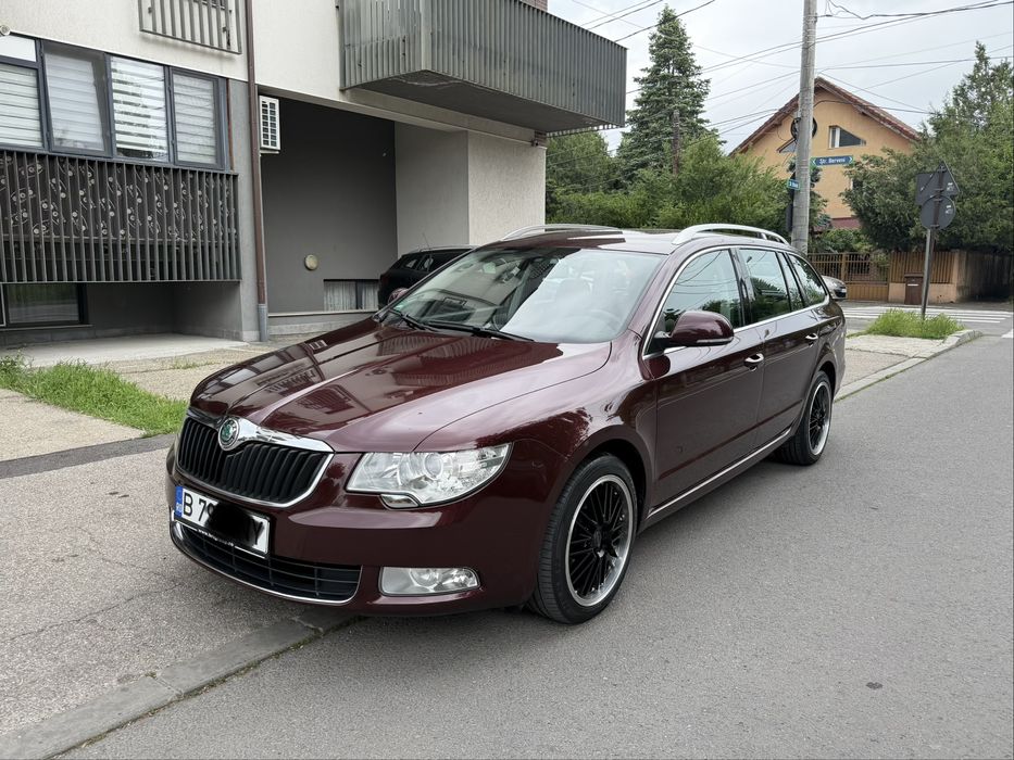 Skoda Superb Combi 1.4 TSI 125 CP 2010 EURO 5 Limuzină de familie