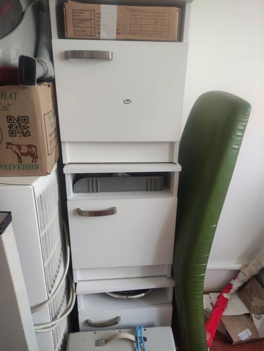 Тумбочки белые б/у 3шт