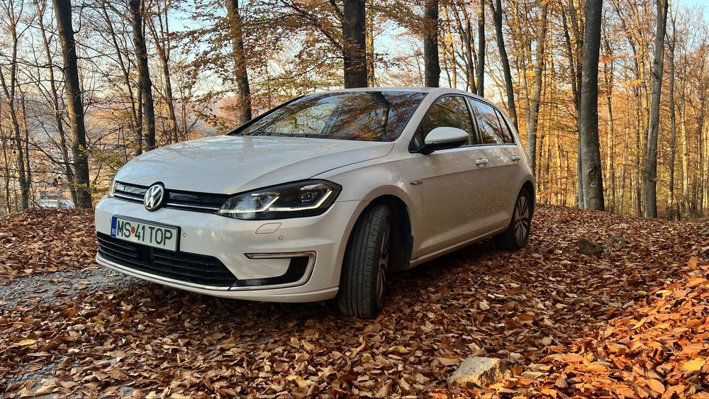 VOLKSWAGEN e-Golf 2019 — imagine 4