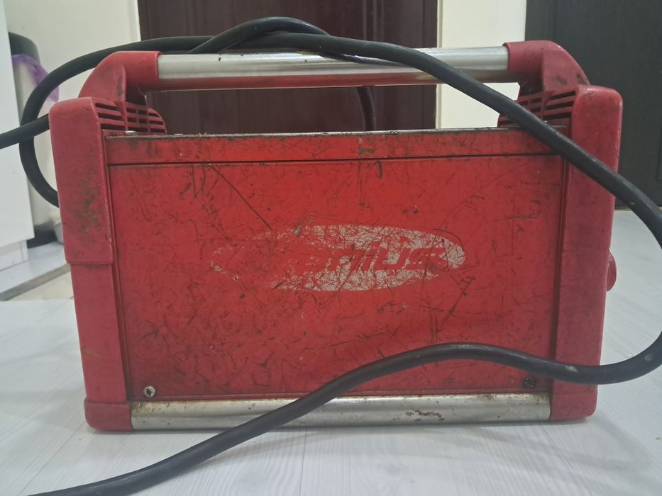 Aparat de sudat trifazic fronius