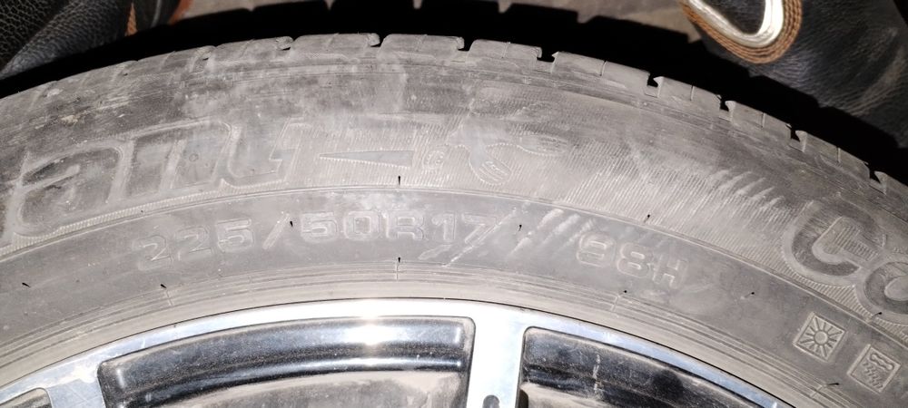 Диски 225/50 R17    98H +резина