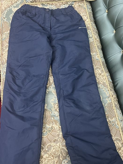 Продам горнолыжный костюм