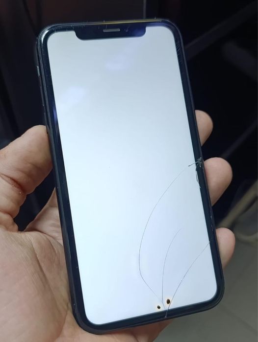 Iphone xr 64gb esim обмен