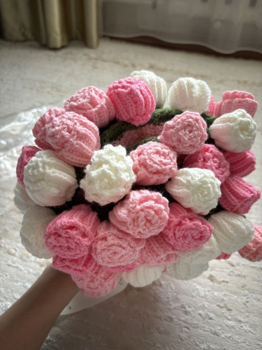 Вязаный букет-одеяло