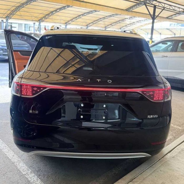 Aito M9 Hybrid Ultra 52kwh Max pod zakaz