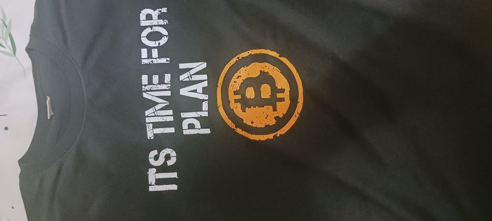 Tricou cu Bitcoin
