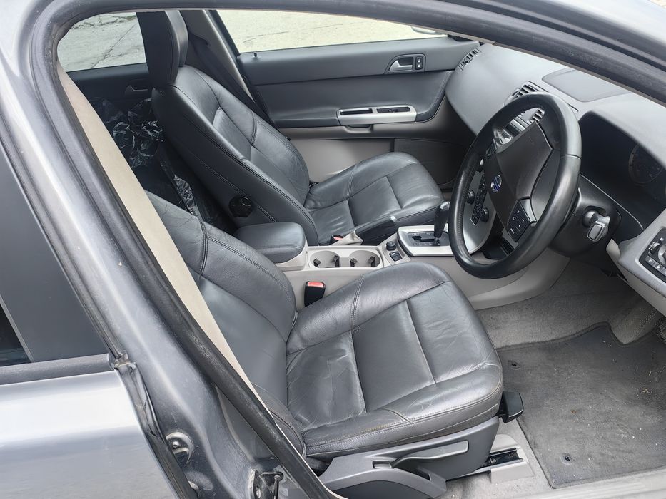 Волво S40 2.4 170кс. на части