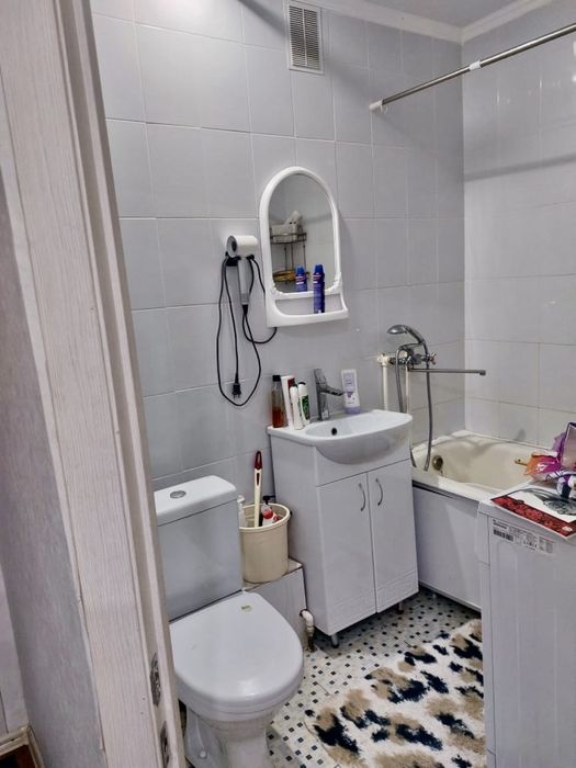 2 комнатная, Корчагина 194