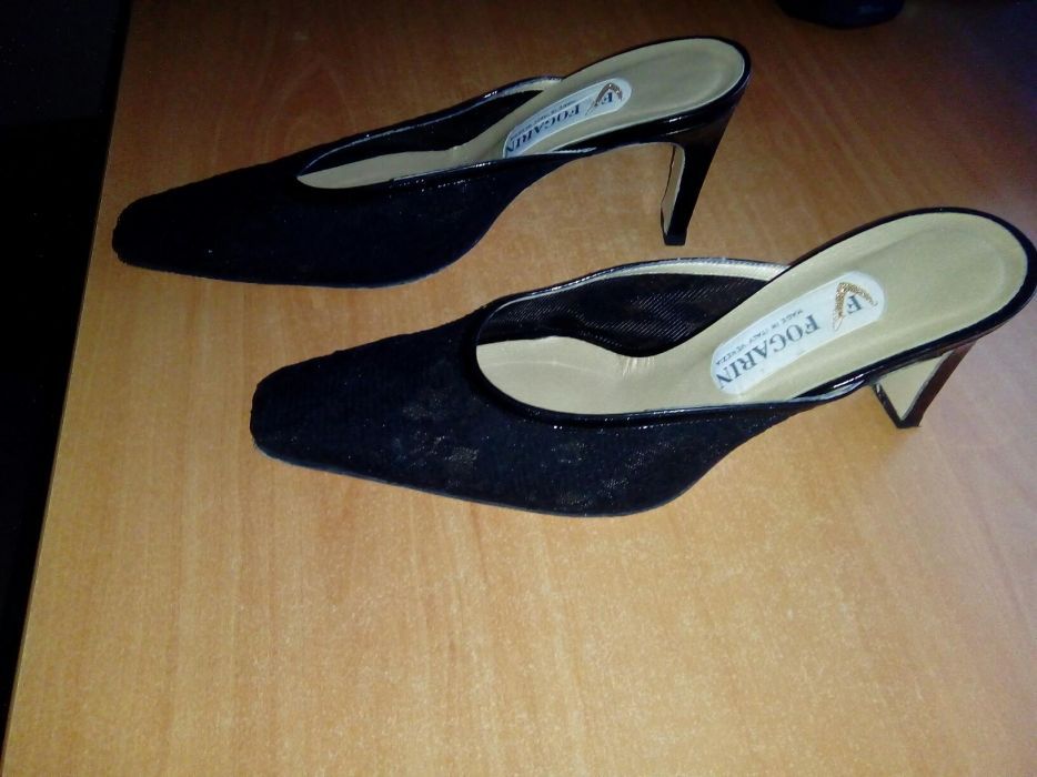 Намалявам Елегантни дантелени дамски обувки