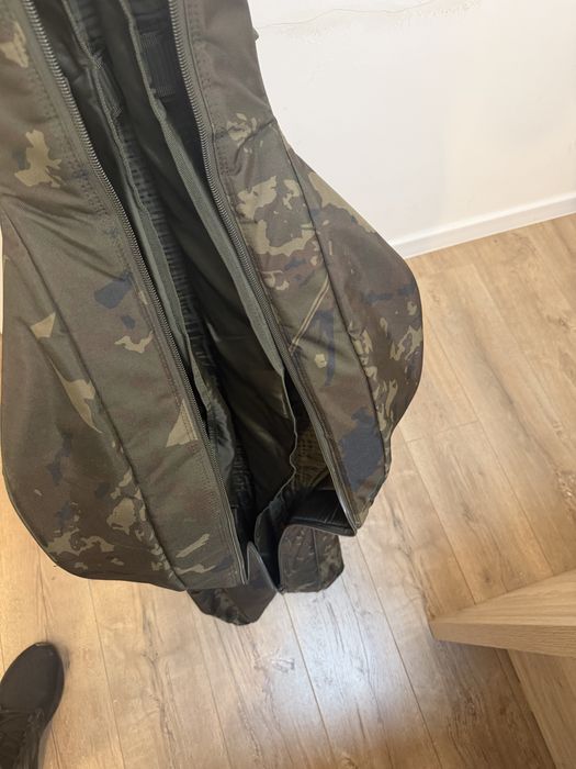 Husa tripla rigida Nash Subterfuge 10ft