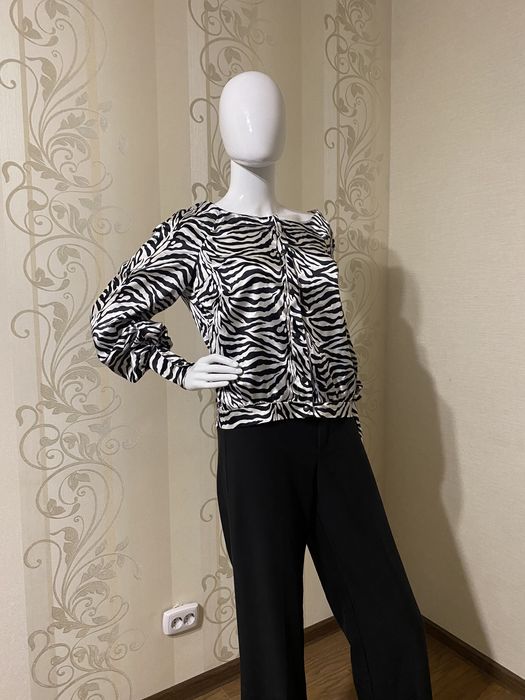 Вещи от 500 до 1500 тг размеры S