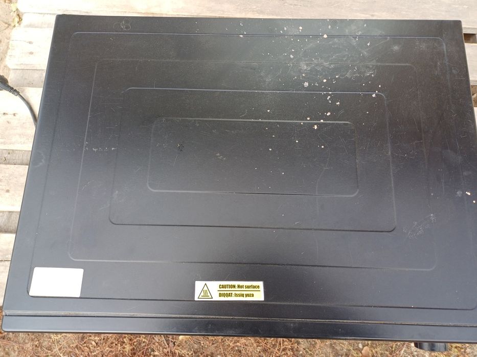 Продам,  не рабочая духовая печь