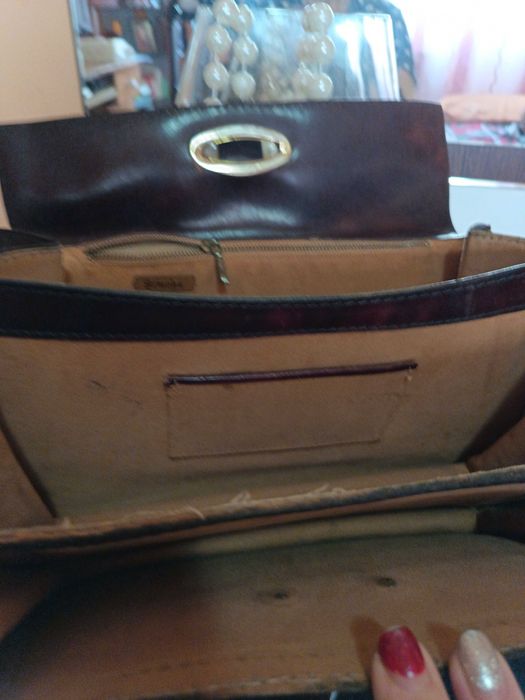 Geantă damă piele naturală maro vintage – preț bun!