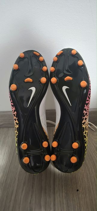 ghete de fotbal nike