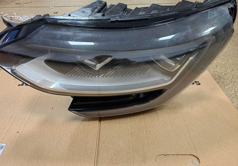 Far stanga Renault 4 FULL LED