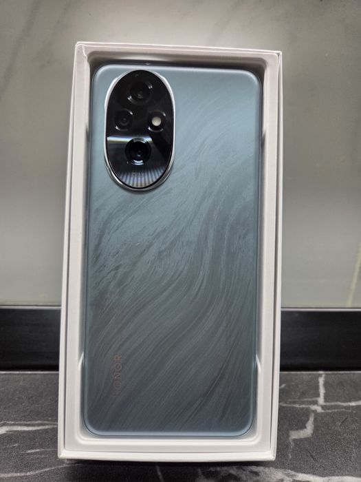 Honor 200/ 12GB RAM/ 512GB