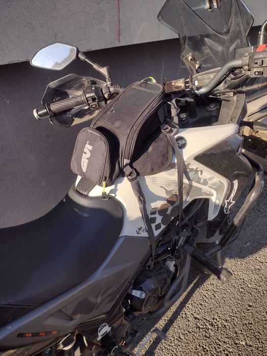 Borseta rezervor motocicletă cu magneți suport telefon noua