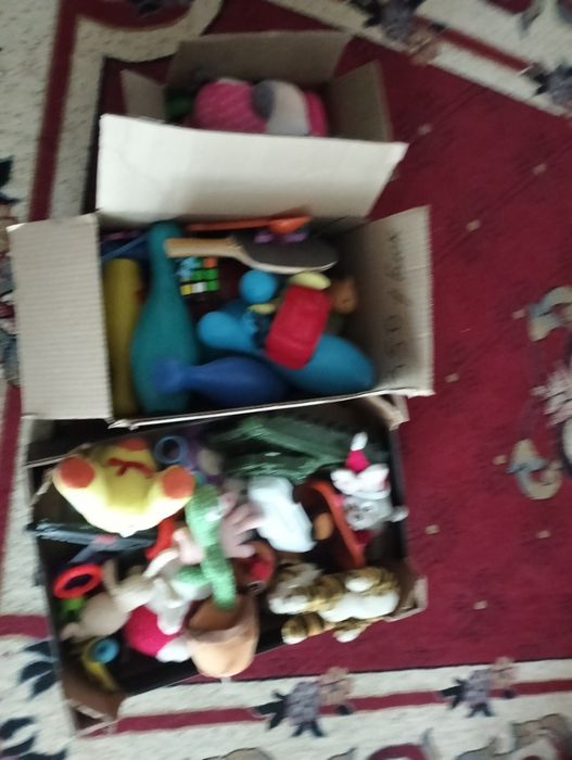 Игрушки продаются