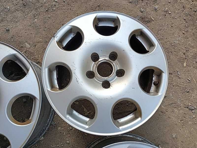 Продам легкосплавные диски "Speedline" на Audi .