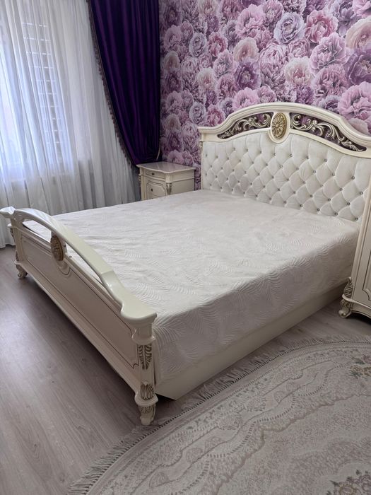 Диван столик шкаф бәрі бірге сатылад
