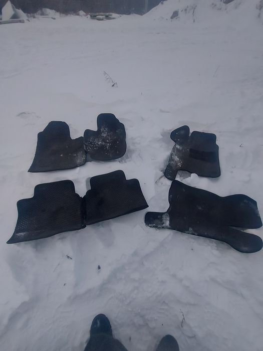 Продам эва коврики Ваз 2115