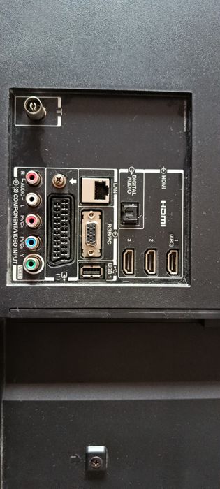 Телевизор TOSHIBA