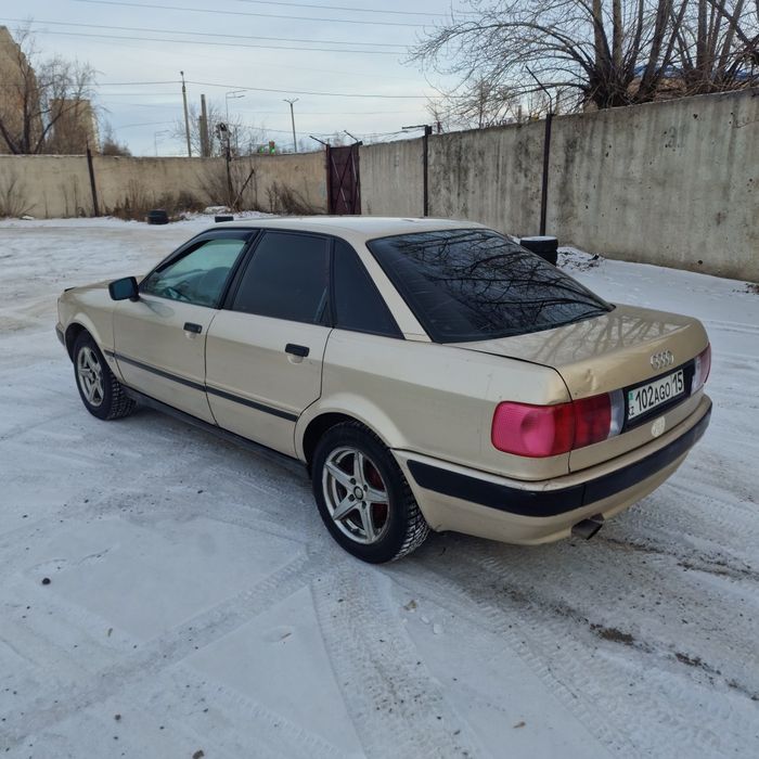 Продам ауди 800 моно