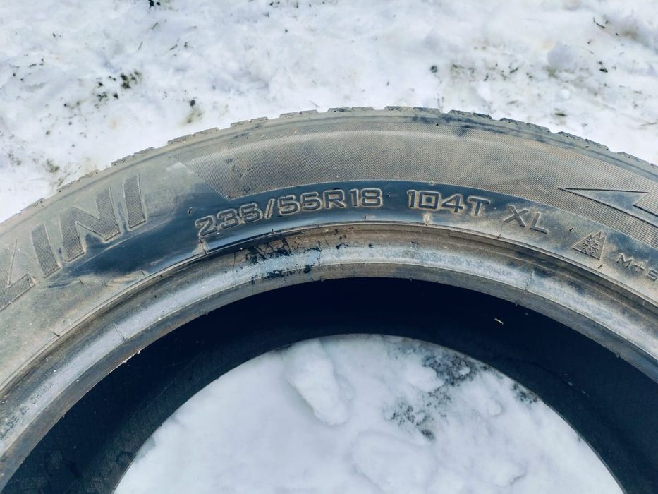 Продам шины 235/55 R18