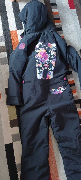 Ски екип дамски цял Burton 12-14-16 години