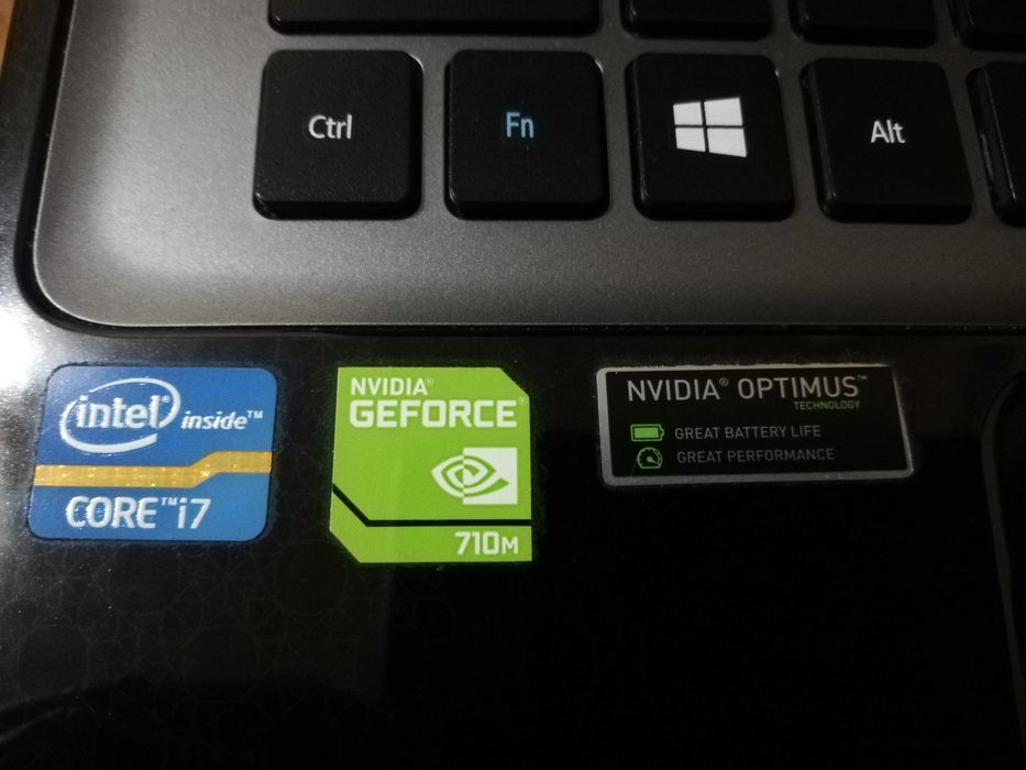 Лаптоп Aser TMP273-MG-73638 G1 TMnks