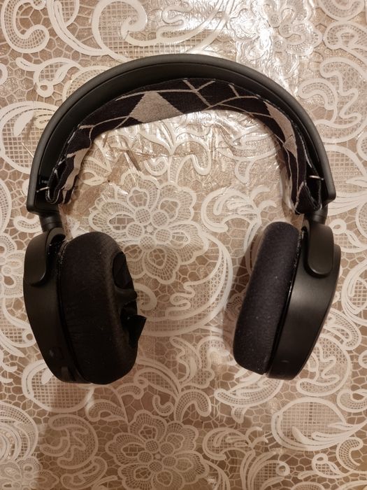 Игровая гарнитура Steelseries Arctis 3