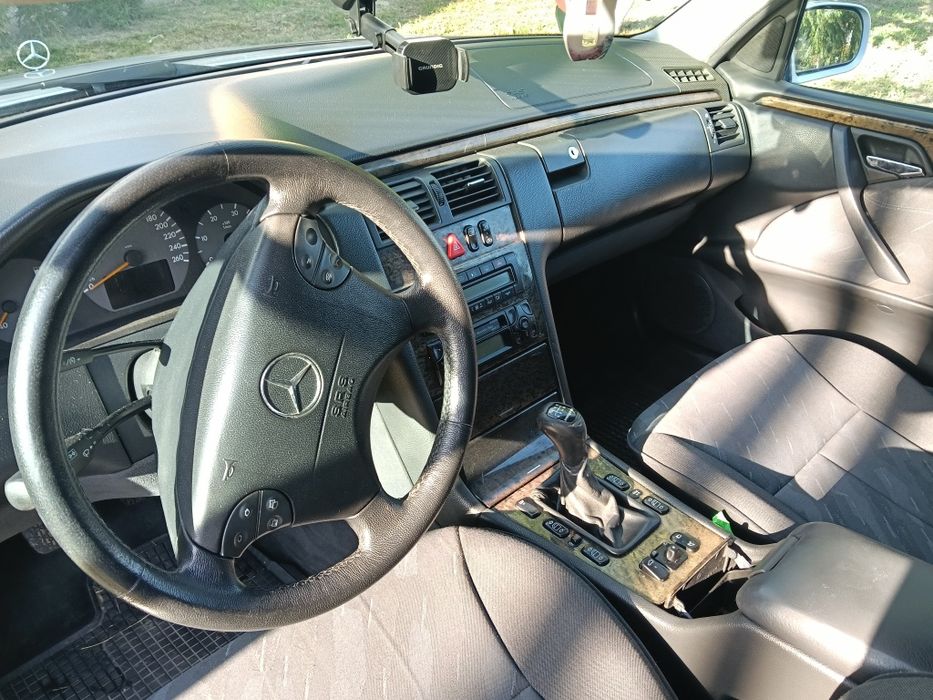 MERCEDES-BENZ E-Class 2000 — imagine 5
