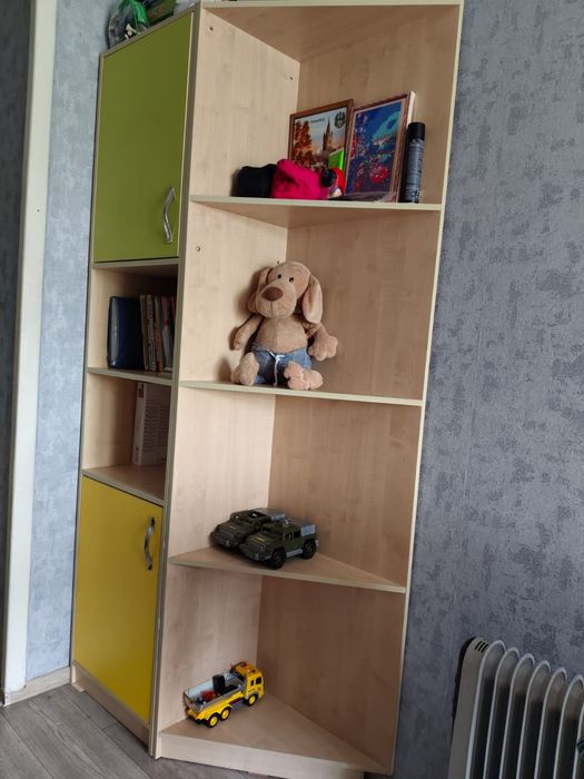 Продам детскую мебель